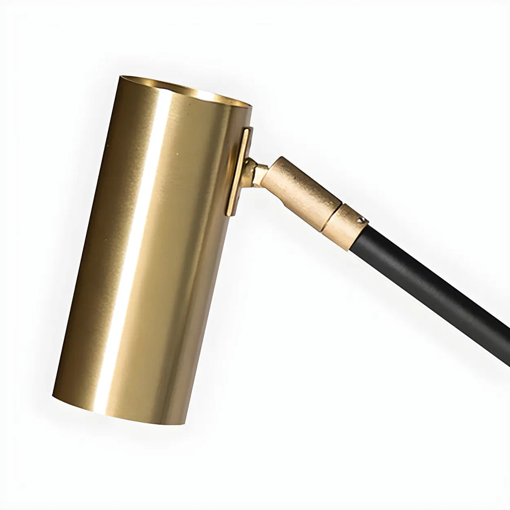 Modern guldfärgad bordslampa med justerbar pelarskärm – Snygg accentbelysning i metall