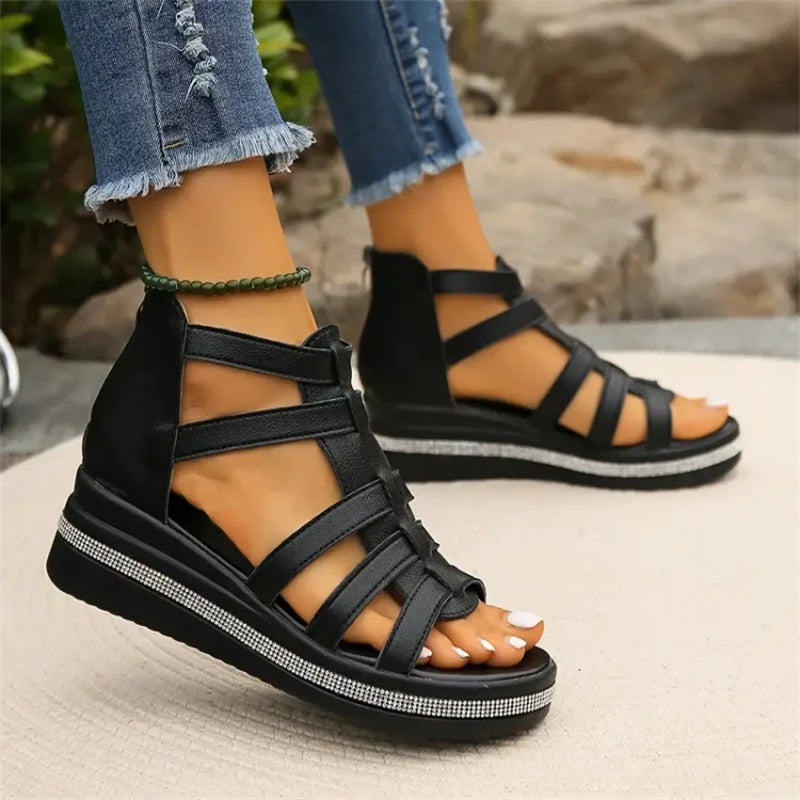 Damsandaler med glitter och remmar