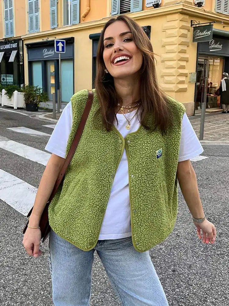 Layla | Ärmlös texturerad väst med tryckknappsknäppning - Minimalistisk lager-på-lager-klädsel
