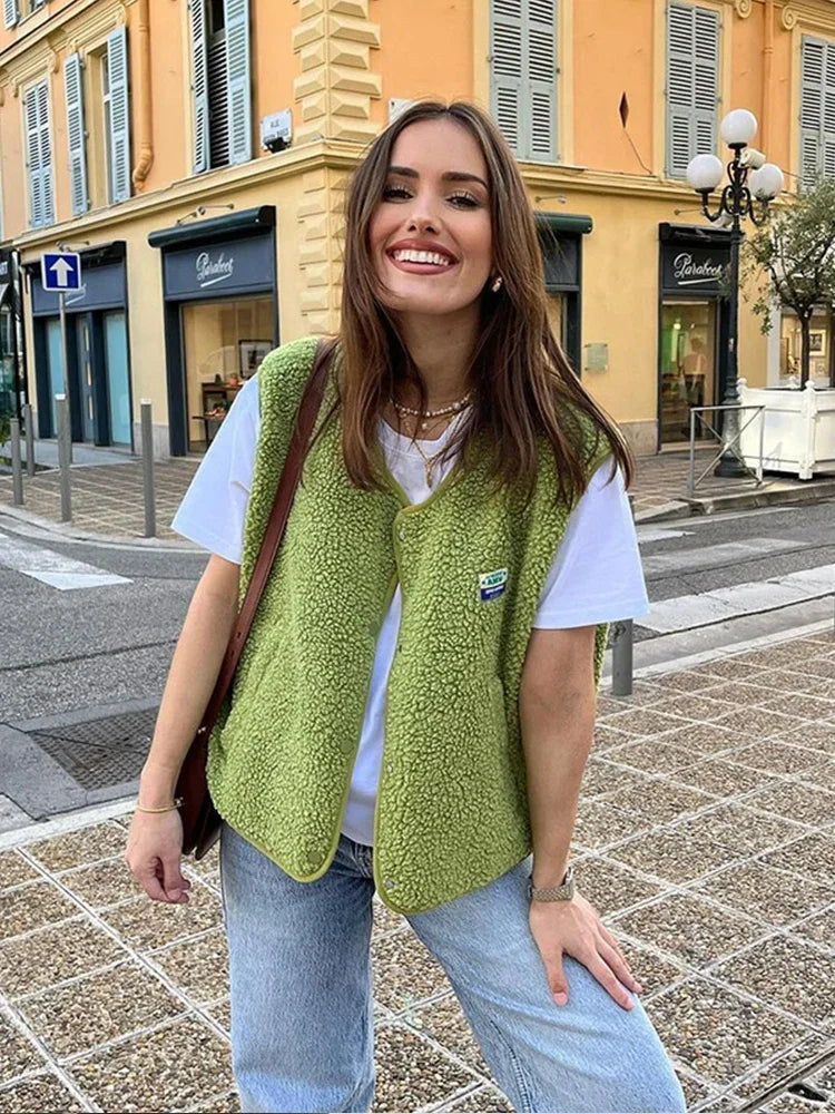 Layla | Ärmlös texturerad väst med tryckknappsknäppning - Minimalistisk lager-på-lager-klädsel