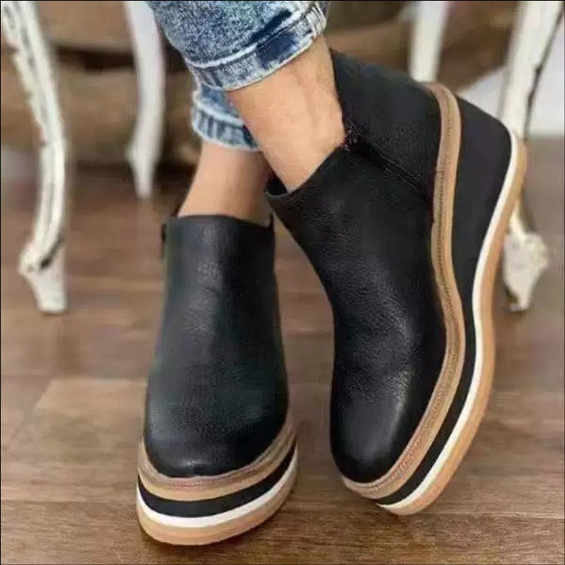 Josephine | Slip-On Platåkängor med Kilklack - Förhöjda vardagsskor