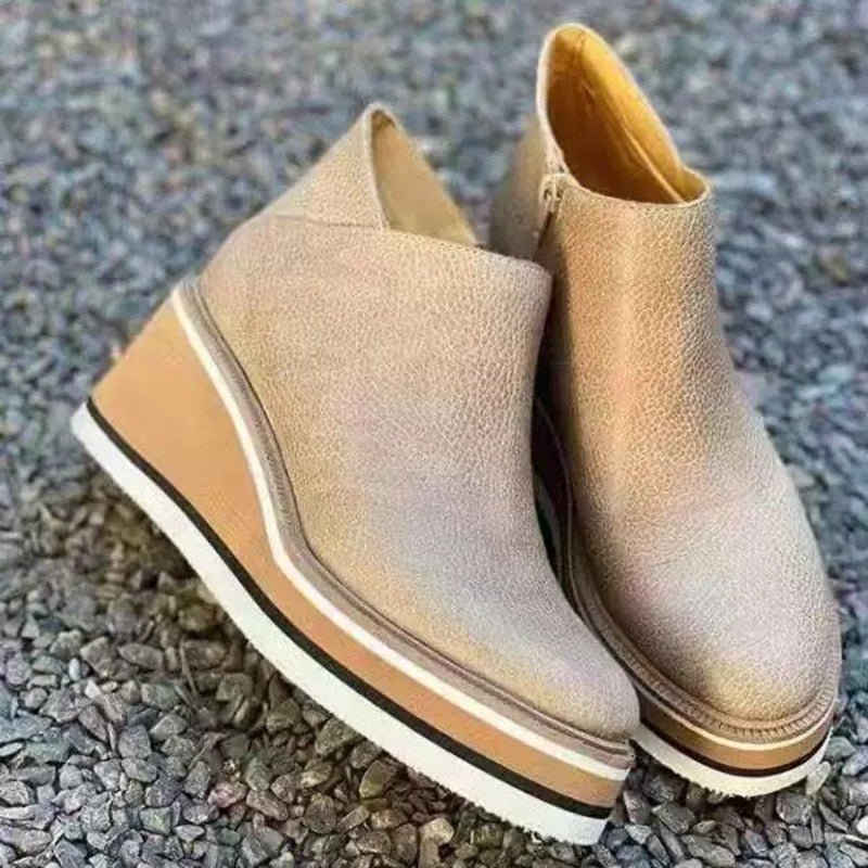 Josephine | Slip-On Platåkängor med Kilklack - Förhöjda vardagsskor