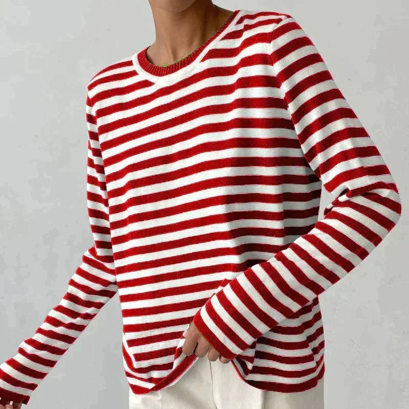 Ingeborg | Ledig sweatshirt med horisontella ränder, rund halsringning och ribbade kanter