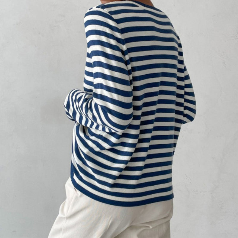 Ingeborg | Ledig sweatshirt med horisontella ränder, rund halsringning och ribbade kanter