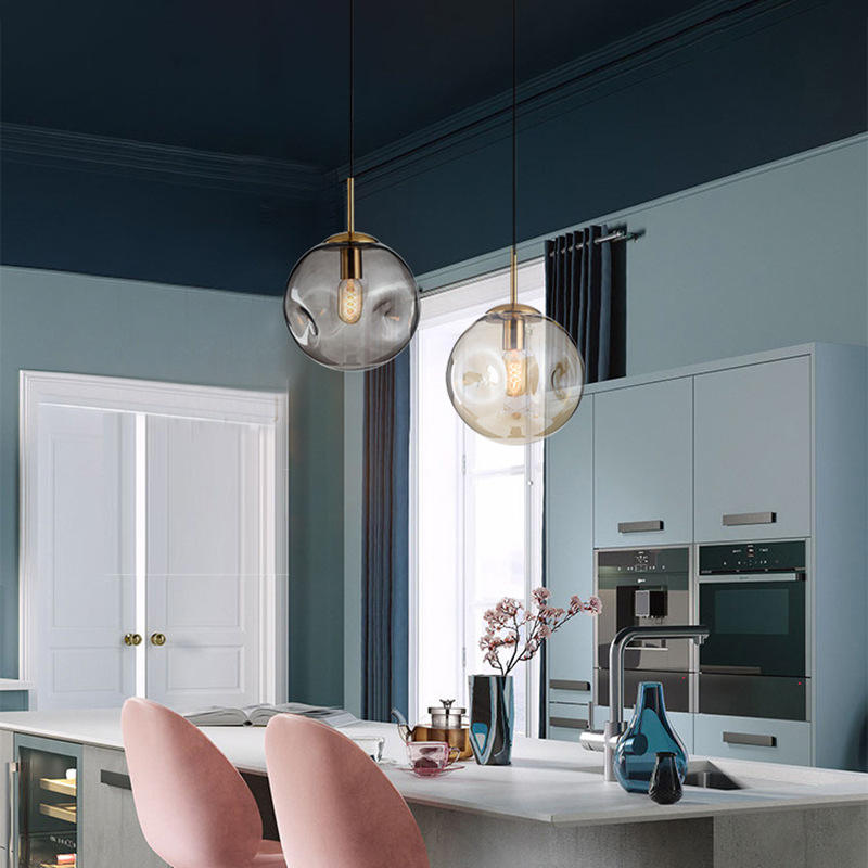 Brikey sfäriska taklampa i glas