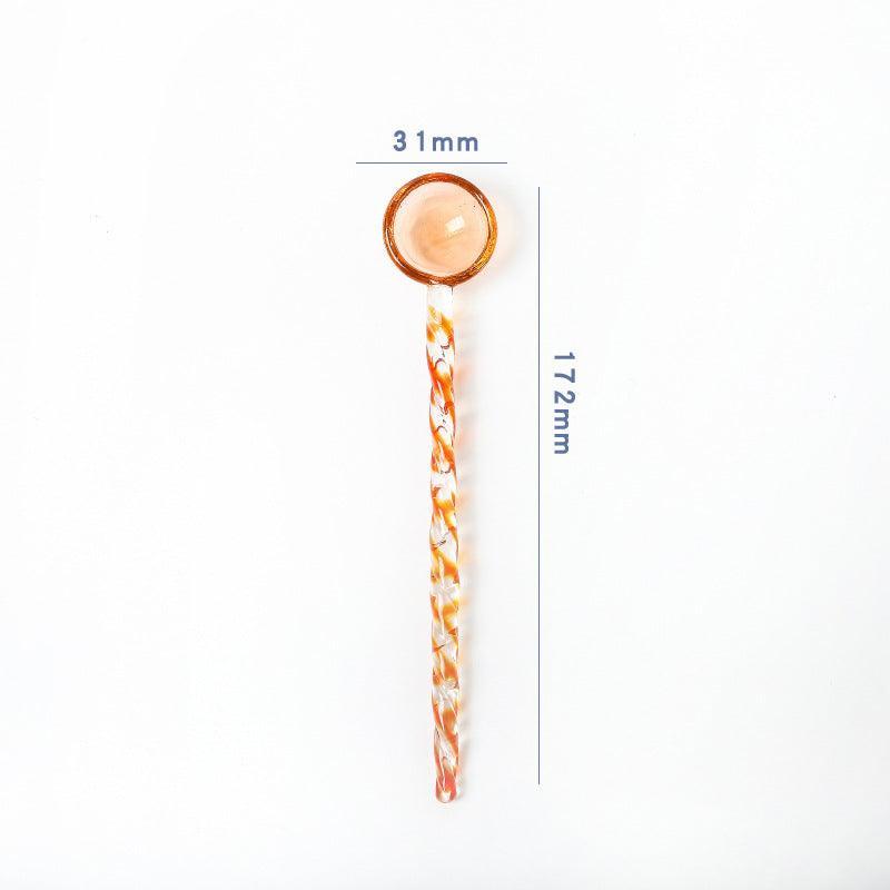 Färgglada cocktailrörare i glas – Retro godisinspirerade återanvändbara bartillbehör